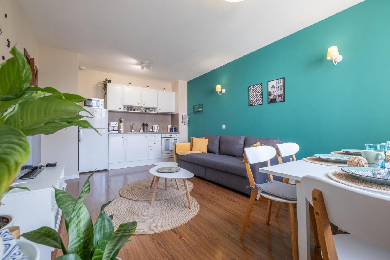 Oasis: Stylish Retreat In The Heart Of Daire *