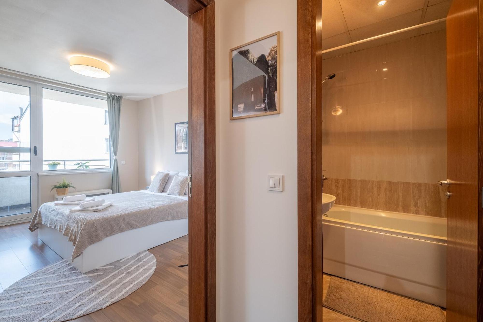 Daire Oasis: Stylish Retreat In The Heart Of *