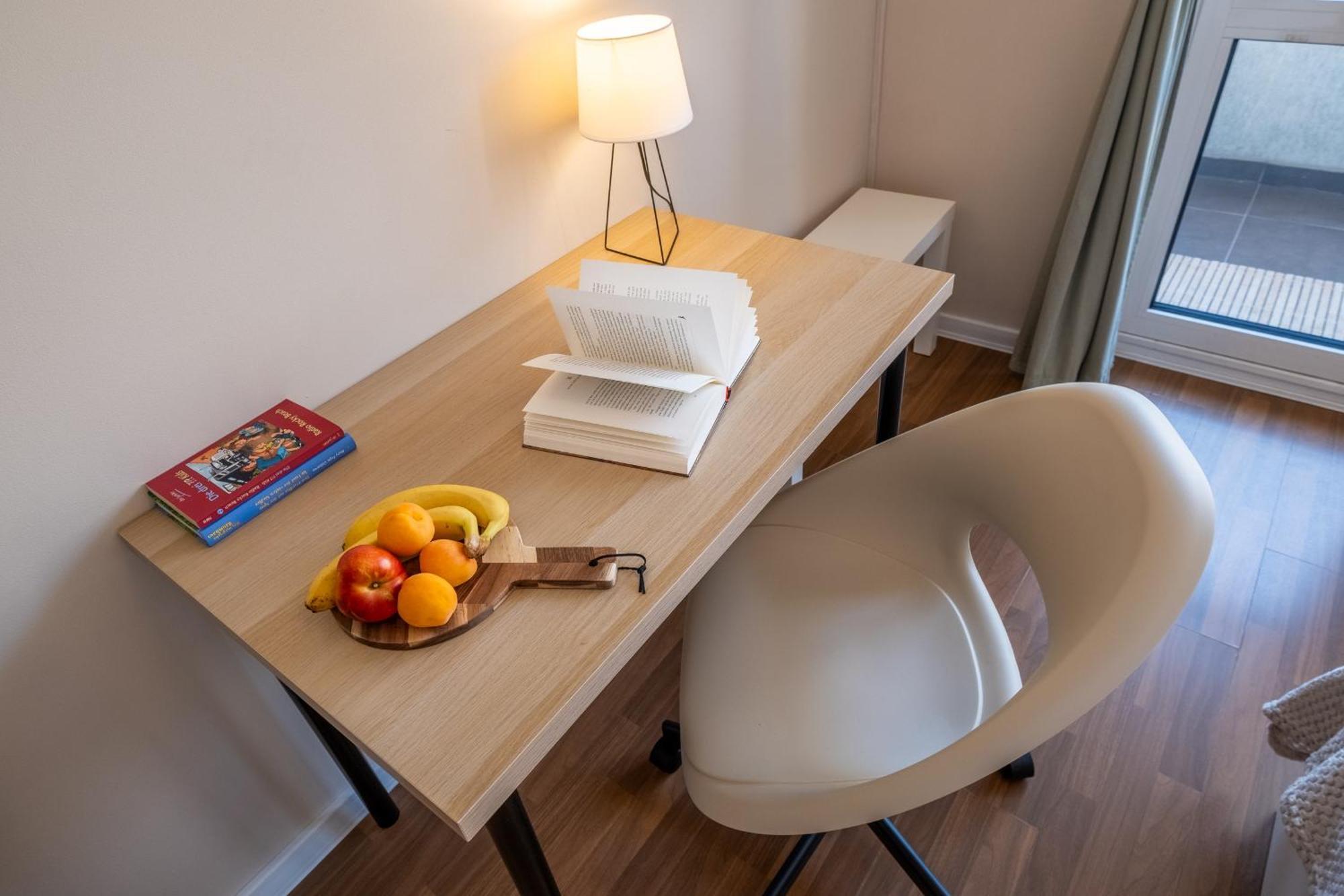 Oasis: Stylish Retreat In The Heart Of Daire *